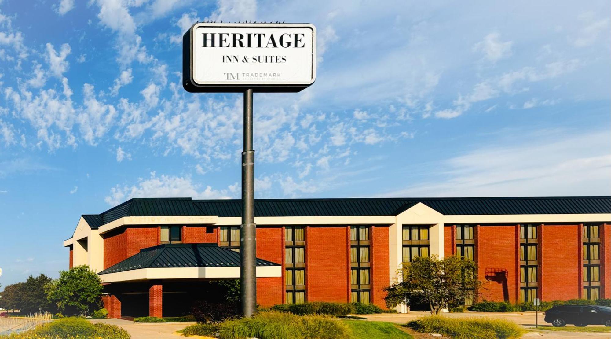 Heritage Inn & Suites St Louis Fenton, Trademark By Wyndham Eksteriør billede
