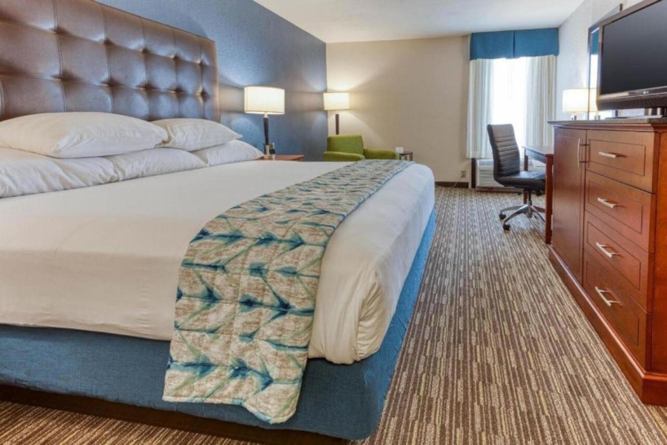 Heritage Inn & Suites St Louis Fenton, Trademark By Wyndham Eksteriør billede