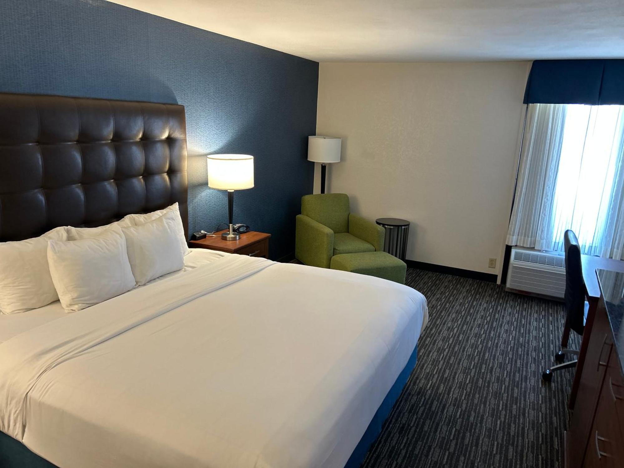 Heritage Inn & Suites St Louis Fenton, Trademark By Wyndham Eksteriør billede