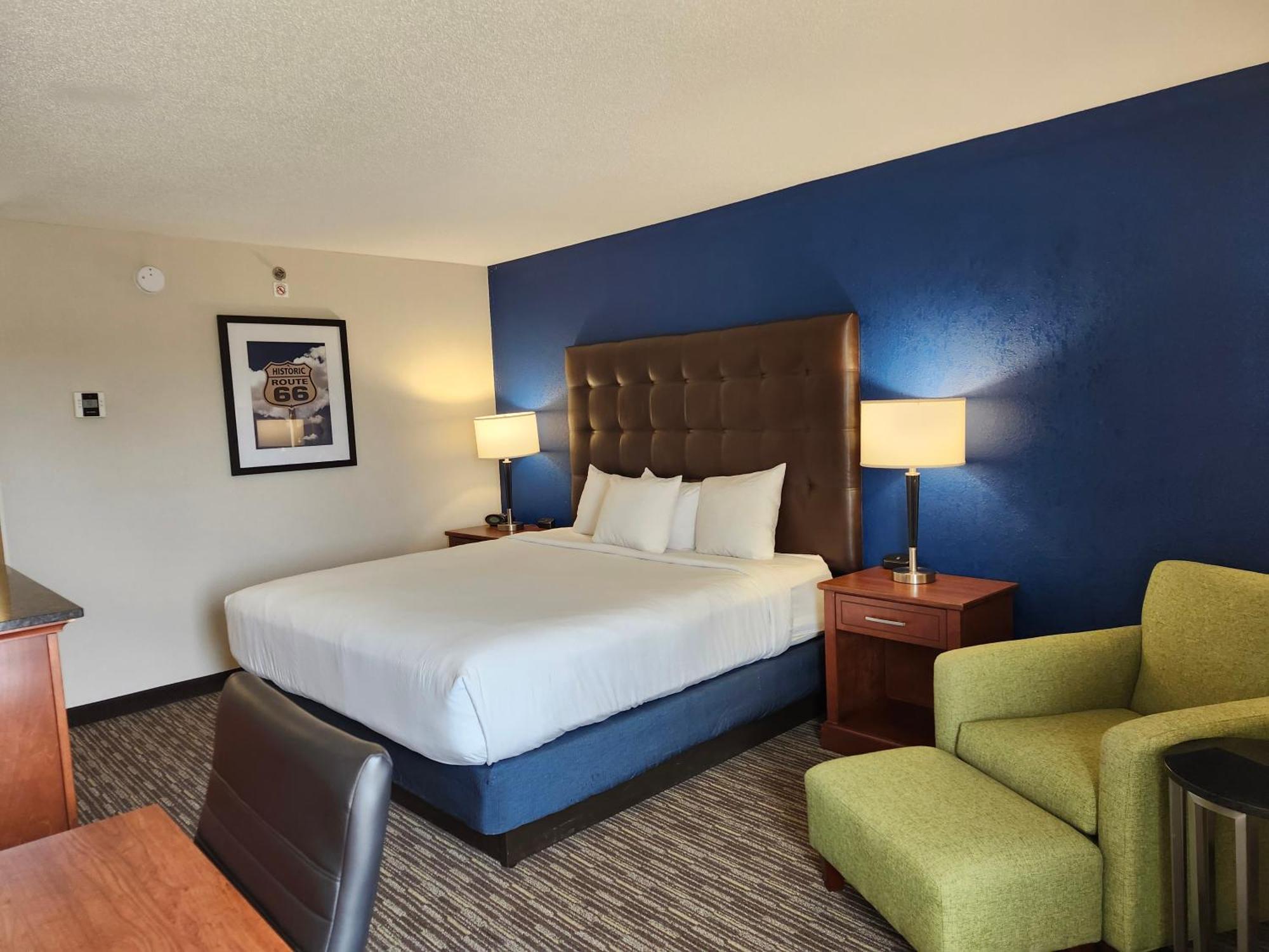 Heritage Inn & Suites St Louis Fenton, Trademark By Wyndham Eksteriør billede