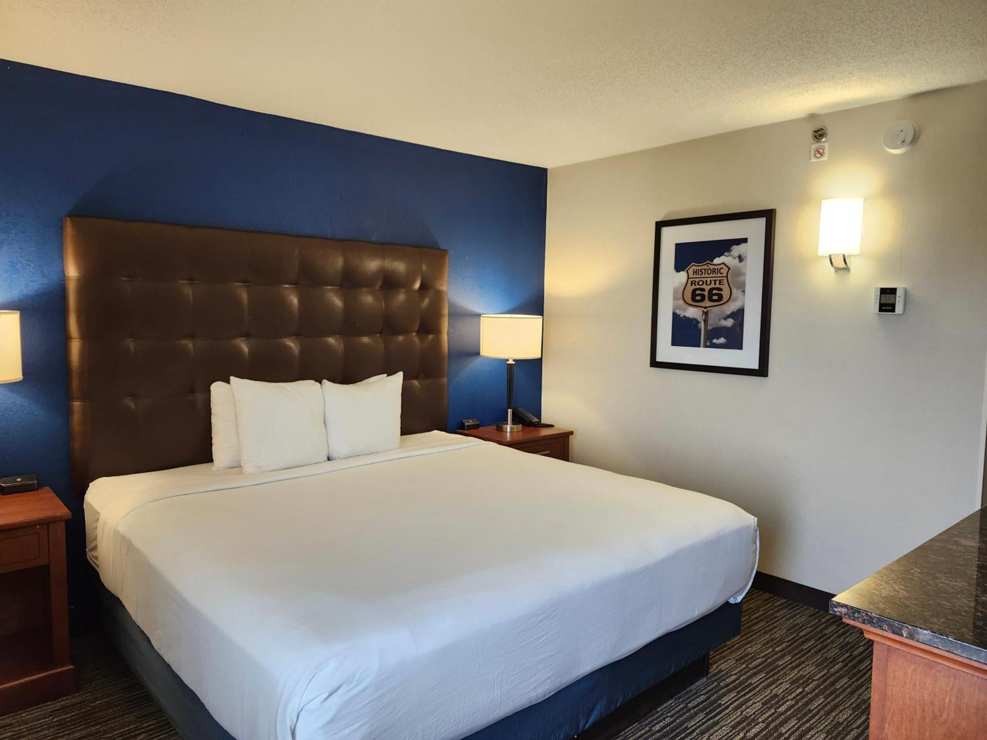 Heritage Inn & Suites St Louis Fenton, Trademark By Wyndham Eksteriør billede